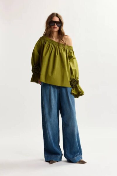Jofie off shoulder top avocado Essentiel