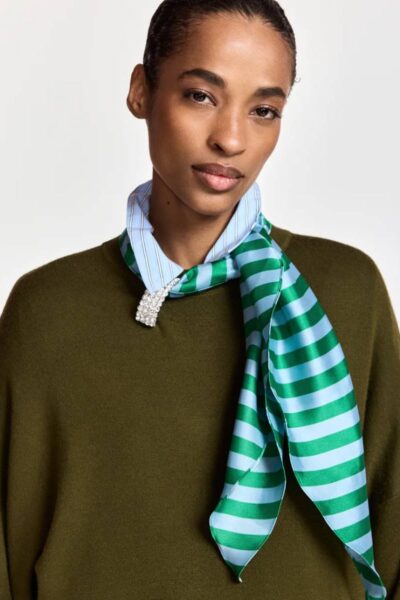 Kurtis pullover with scarf khaki mission Essentiel