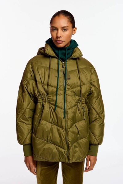 Editor puffer coat toy soldier Essentiel