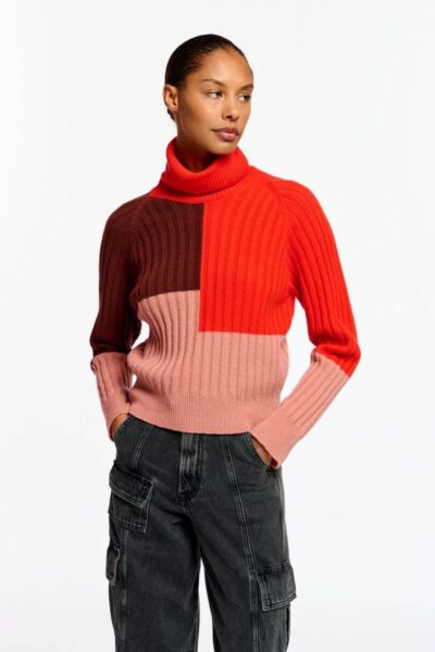 Embalm multi pullover C3 tiger blossom Essentiel