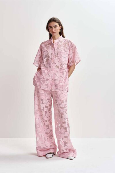Hok lace oversized shirt pure pink Essentiel