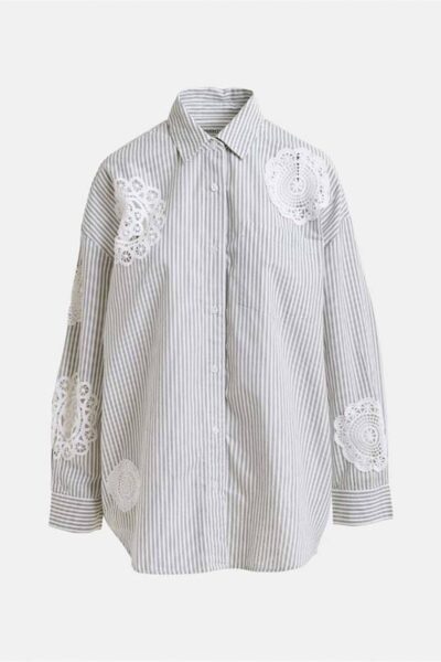 Identical lace applique shirt C1 white Essentiel