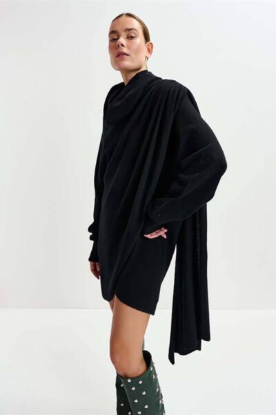 Illow knitted dress black Essentiel