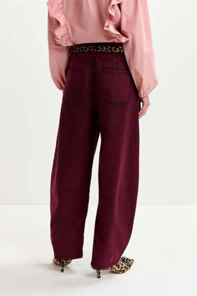 Impressive overdye jeans margot mauve Essentiel