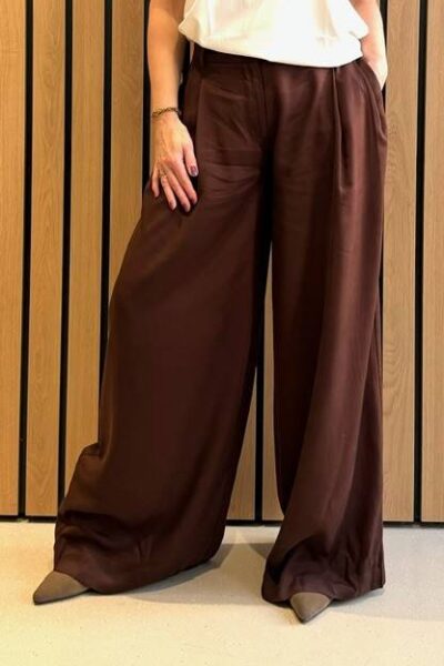 Justicia wide leg pants chocolate mousse Essentiel