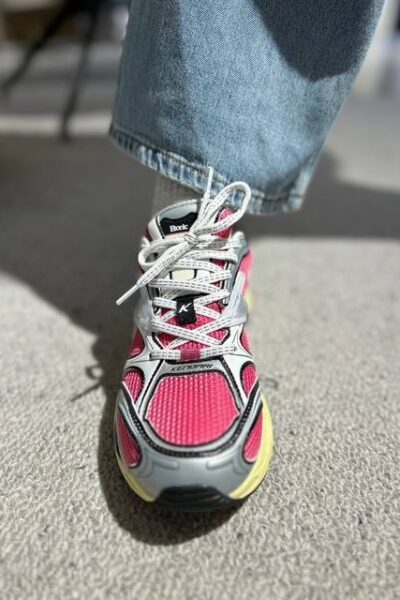 Kendari Metallic pop ETONIC