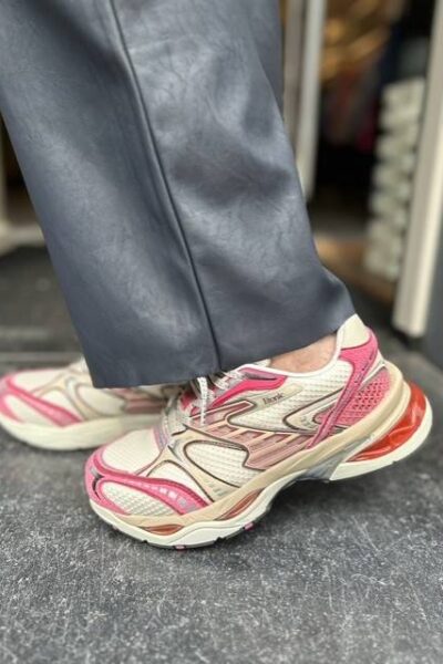 Kendari venus quartz Etonic
