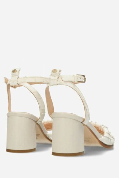 Sandal cutted nappa off white Fred de la Bretonier