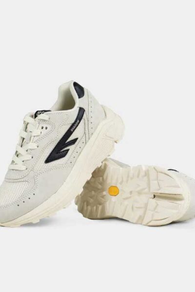 Hi-Tec Silver Shadow sneakers