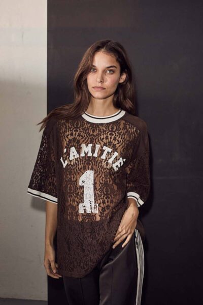 Lace footbball tee mocca Haute L’ Amitie