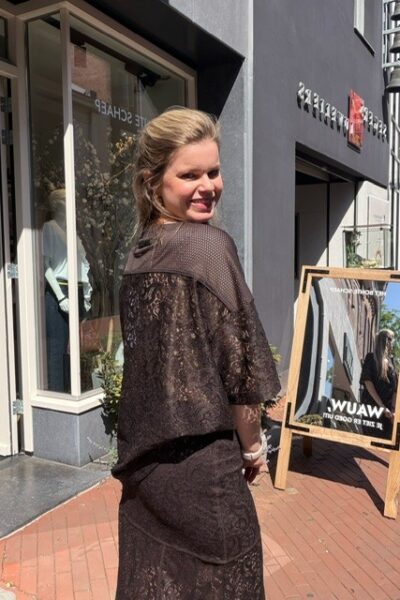 Court lace tee mocca Haute L’Amitie