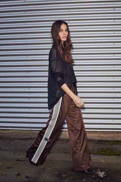 Baggy track pants mocca Haute L’Amitie