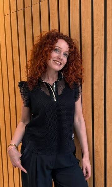 Net frill polo top black Haute L’Amitie