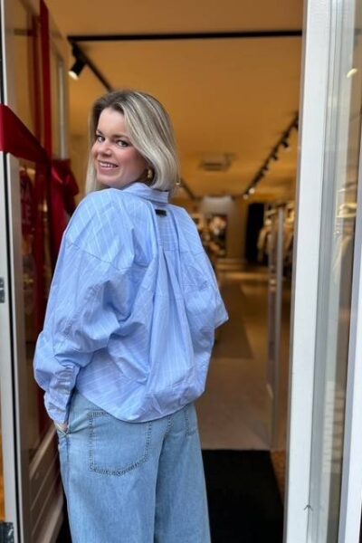 Sophie stripe shirt pale blue Haute L’Amitie