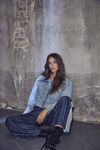 Baggy pin stripe track tall navy Haute L’Amitie