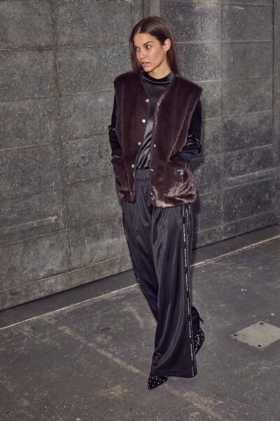 Fur tech vest mocca Haute L’Amitie