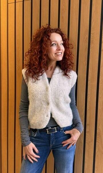 Anabel vest silver Inti Knitwear