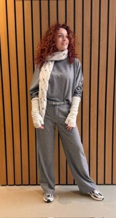 Reina scarf silver Inti Knitwear