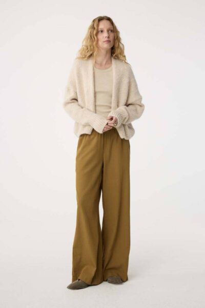 Becky cardigan sand Knit-ted