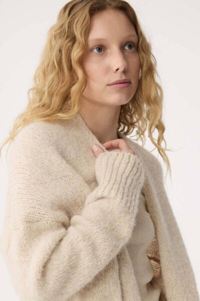 Becky cardigan sand Knit-ted