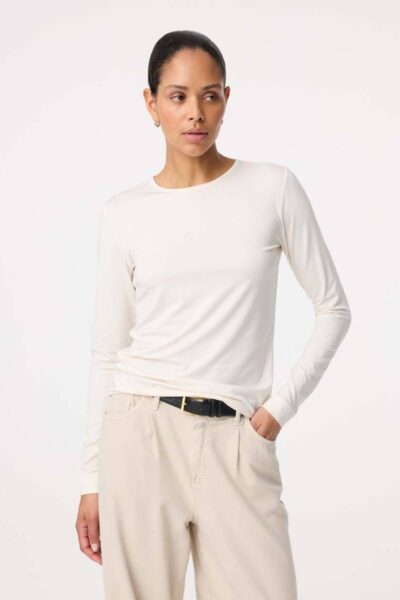 Zoe top off white Knit-ted