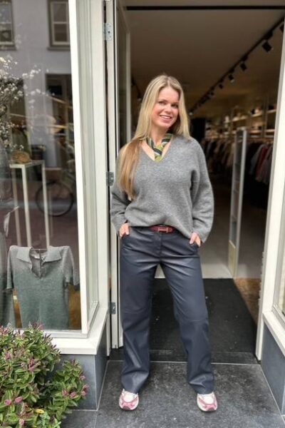 Lucia pullover mid grey Knit-ted