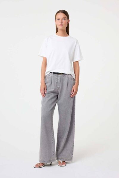 Hazel tee off white Knit-ted