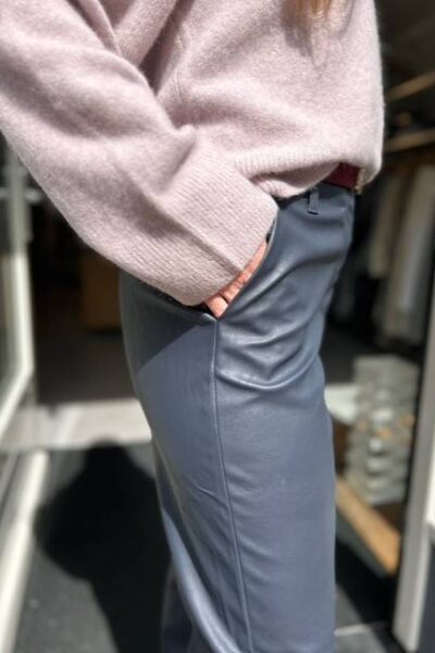 Naomi pants night blue Knit-ted