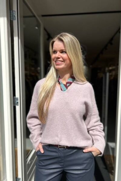 Lucia pullover rose Knit-ted