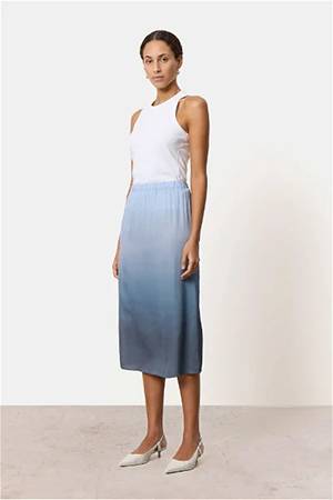 Fione2 skirt Levete Room