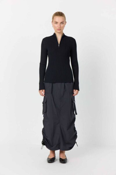 Agnes8 pullover Levete Room