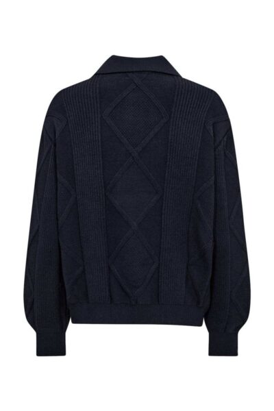 Danni4 pullover Levete Room
