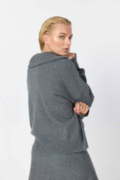 Winni3 pullover Levete Room