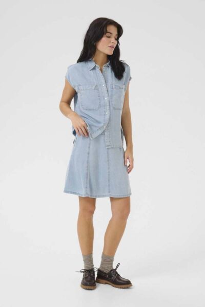 Nelly ss shirt light blue My Essential Wardrobe