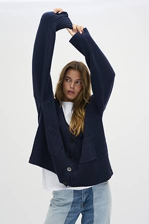 London cardigan navy My Essential Wardrobe