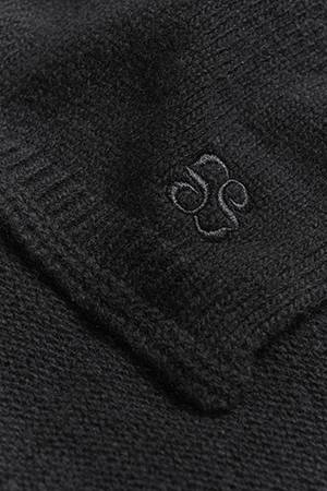Oslo scarf black My Essential Wardrobe
