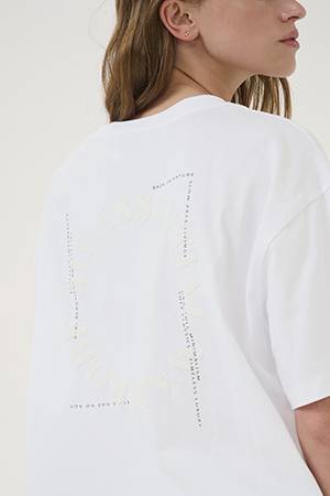 Slam black logo tee b-white My Essential Wardrobe