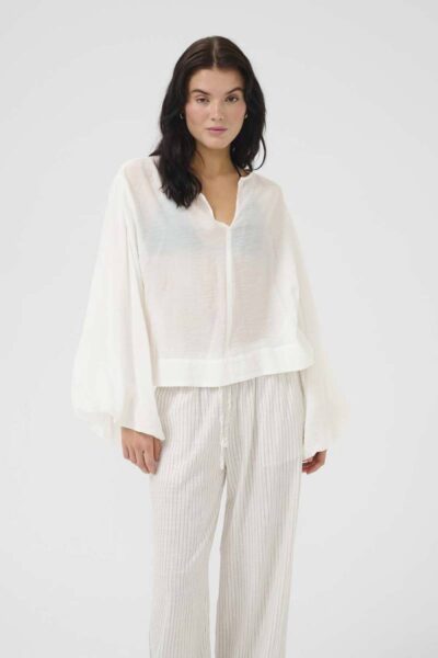 Lilo blouse snow white My Essential Wardrobe