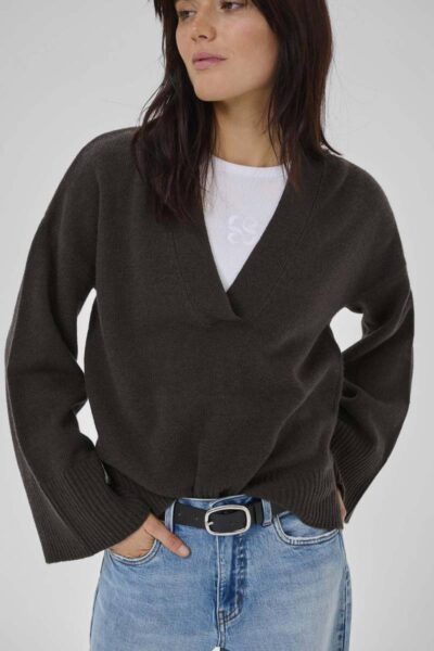 Huxi v-neck pullover espresso MEW