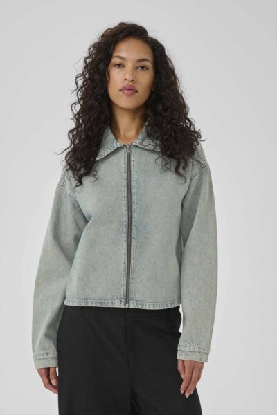 Malea 174 boxy jacket light blue dirty MEW