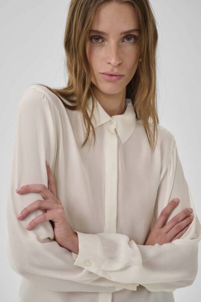 Silk short shirt snow white MEW