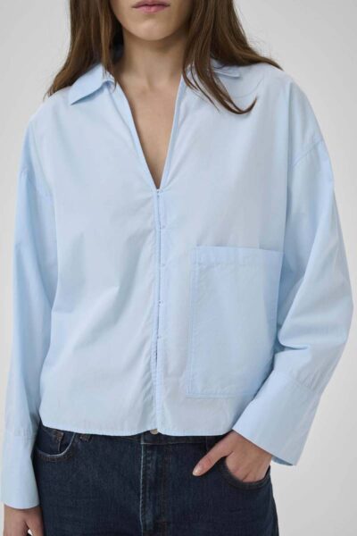 Sunna boxy short shirt cashmere blue MEW