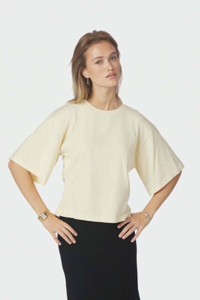 Asha Boxy tee butter yellow Neo Noir
