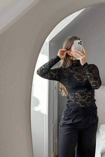 Liza laceflower blouse black Neo Noir