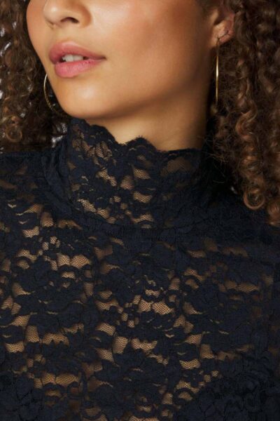 Liza laceflower blouse navy Neo Noir