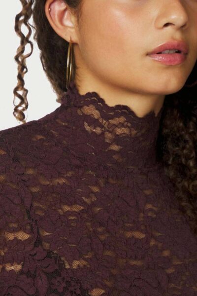 Liza laceflower blouse burgundy Neo Noir