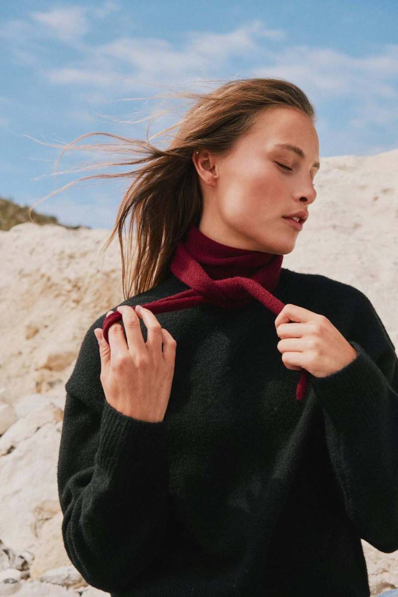 Misty knit scarf wine Neo Noir