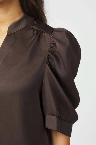 Roella heavy sateen blouse dark brown Neo Noir