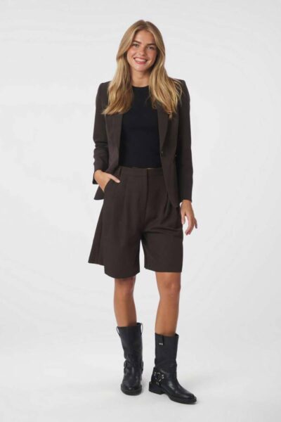 Nika structure shorts dark brown Neo Noir