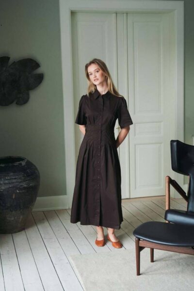 Baia poplin dress chocolate Neo Noir
